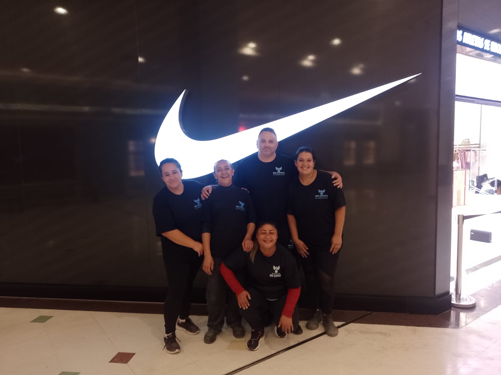 Compromisso com a excelência: <b>DRG Serviços!</b>